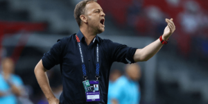 Bóng đá việt nam 24/5 - CLB CAHN bổ nhiệm Mano Polking  2 Mano Polking làm HLV trưởng