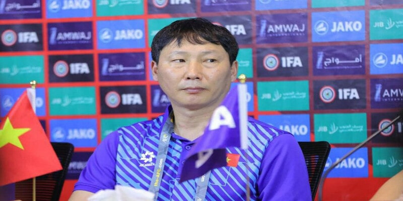 ĐT Việt Nam: Trận Đấu Kết Thúc Vòng Loại World Cup 2026 4 Chia sẻ từ góc nhìn ông Kim Sang Sik buổi họp báo